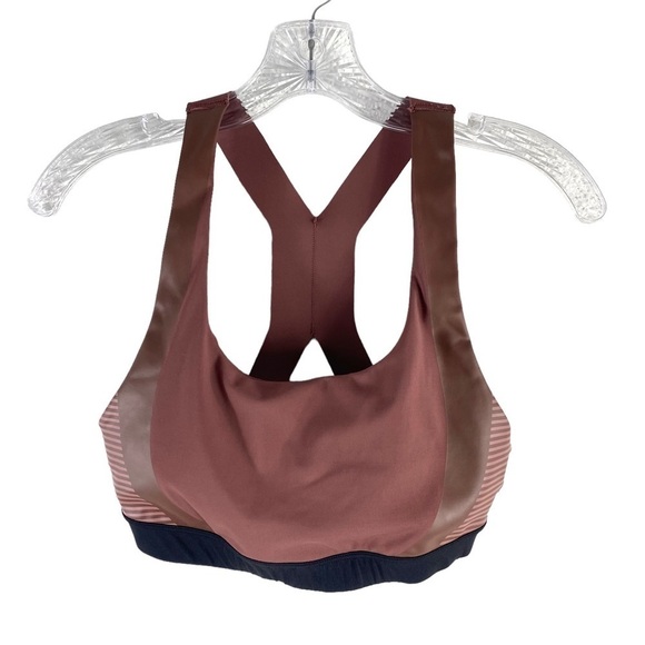 Athleta x Allyson Felix Ultimate Legend Sports Bra Short 2PC Set SZ XS - Picture 4 of 9